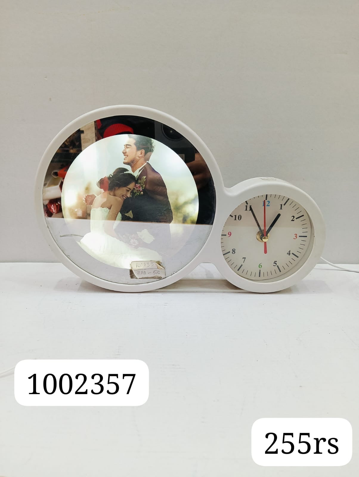 1002357 photo frame