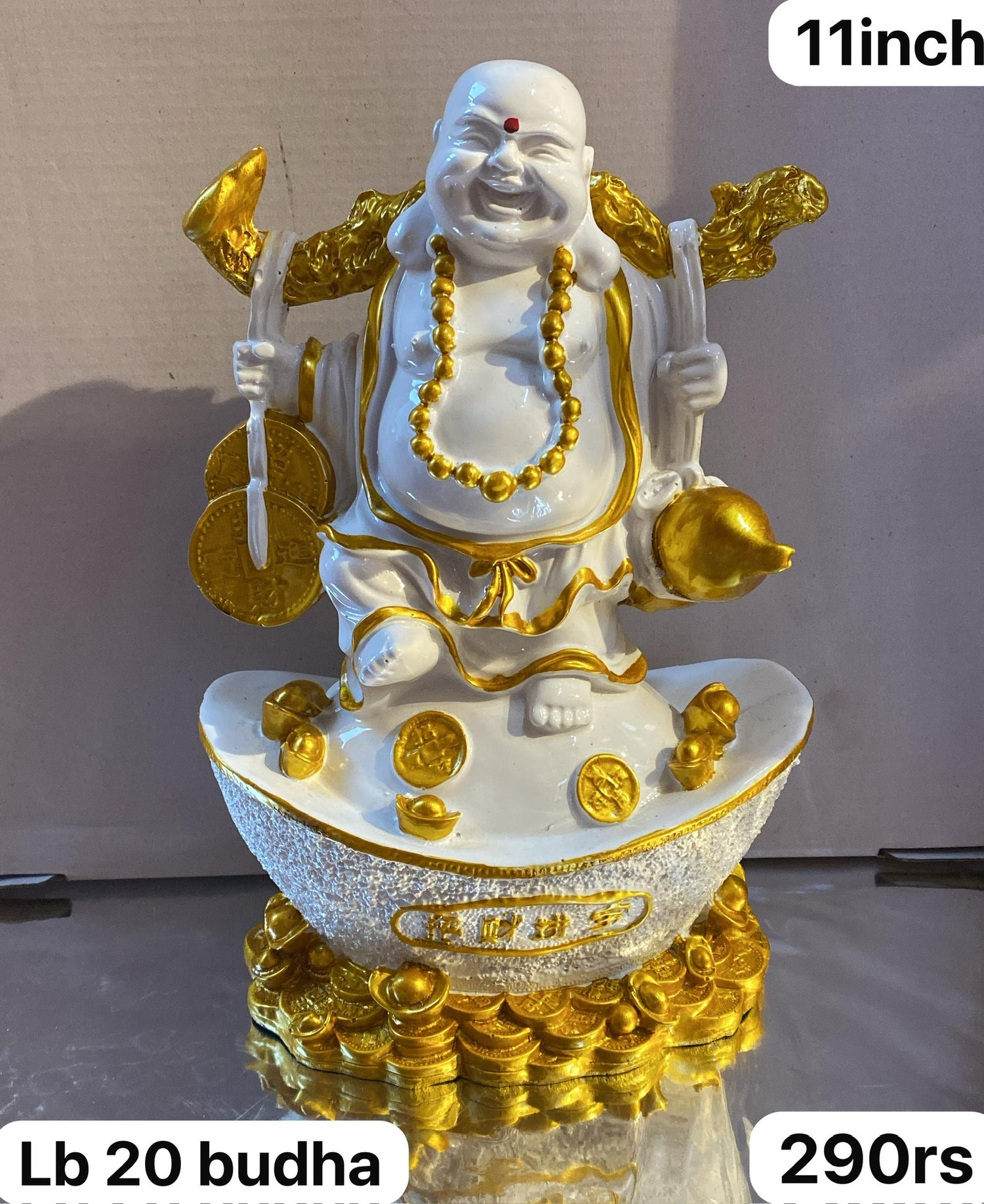 Laughing budha