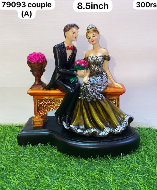 79093 A couple (8.5inch)