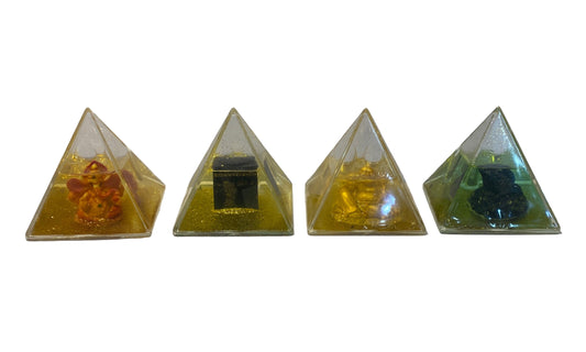 Pyramid paper weight minimum 12pc mix design ( 3.5inch )