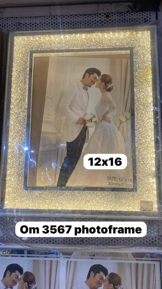 Om3567 photo frame