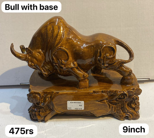 Bull with base (9inch)
