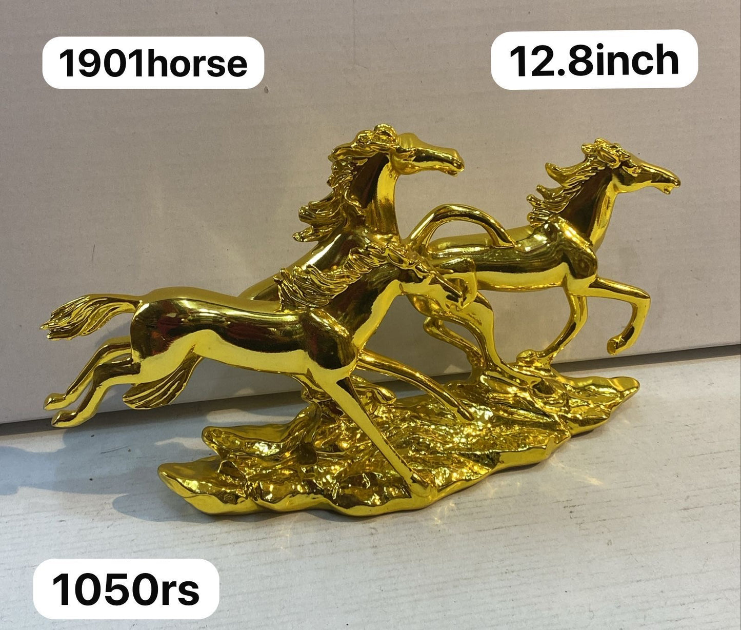 1901 horse (12.8inch)