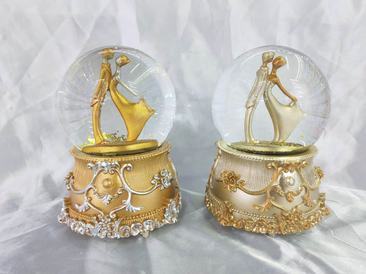 OM102643 Doom Revolving and musical 6inch